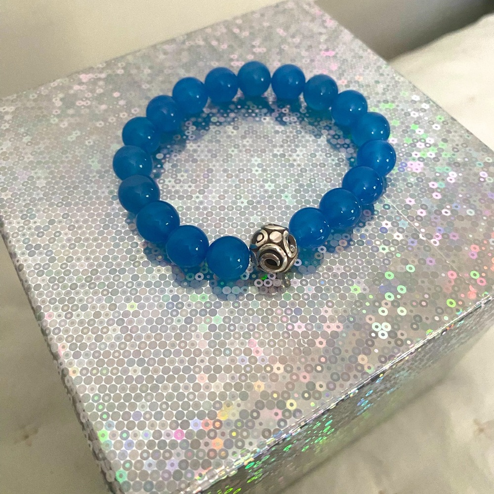 Stretch Blue Beaded Bracelet with Silver Accent